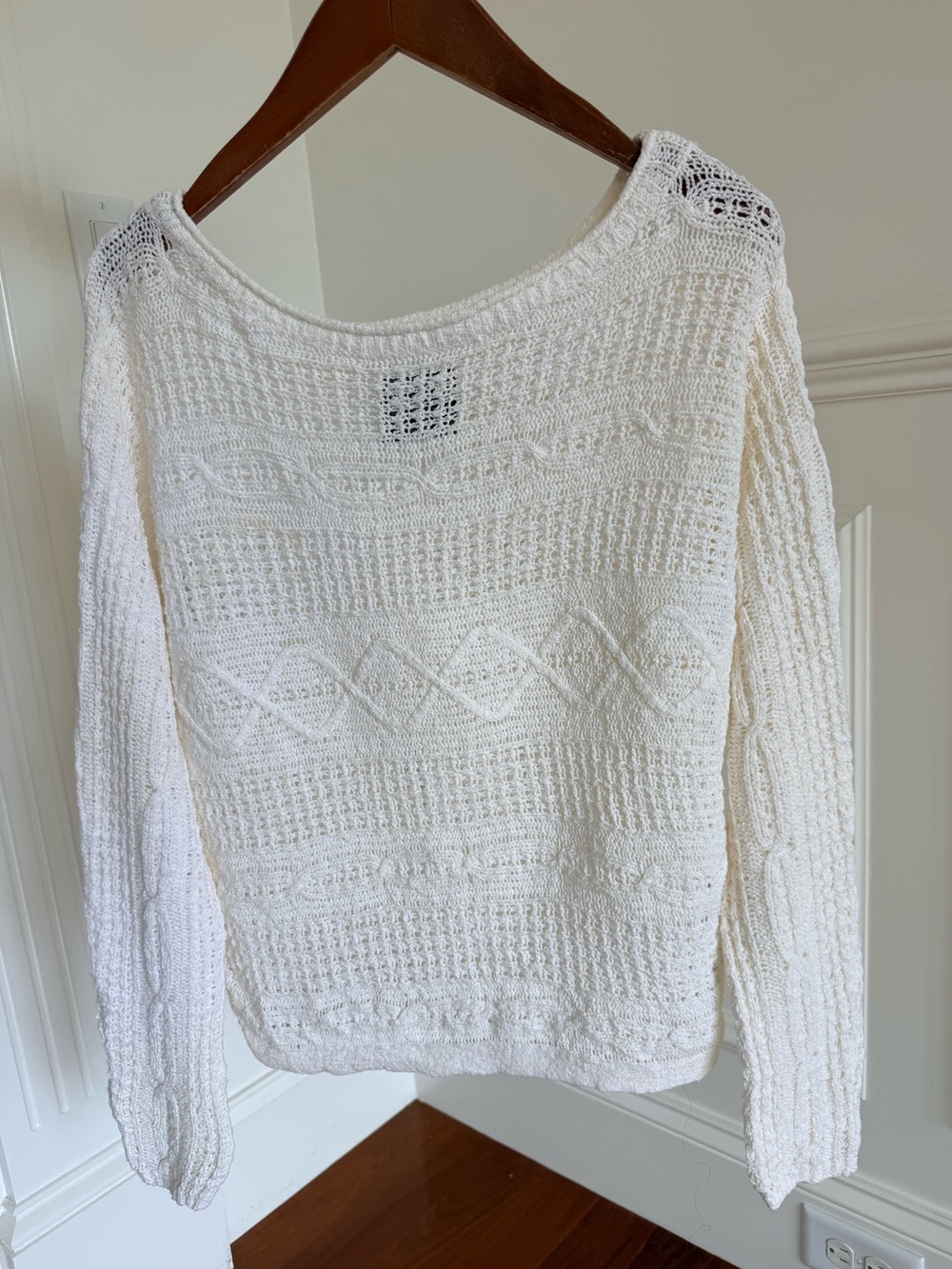 Abercrombie & Fitch Women Knit Sweater wide scoop boat neckline Pullover Size S